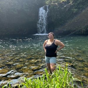 Meet your Posher, Devan